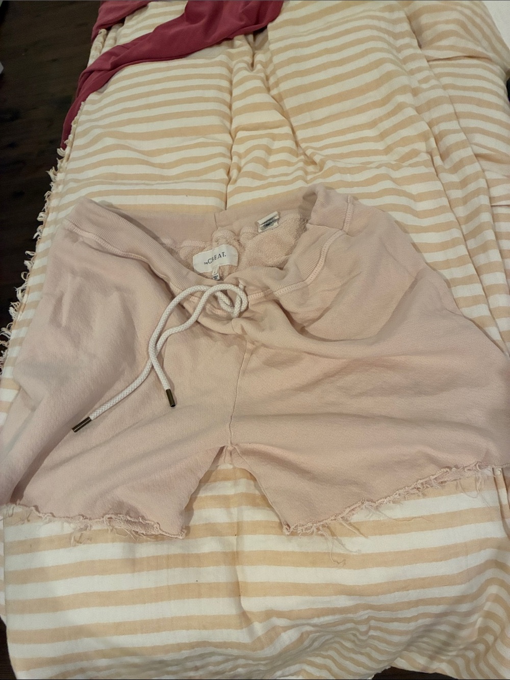THE GREAT. Cream. Ultra comfy Drawstring Frayed Hem Shorts 3/L